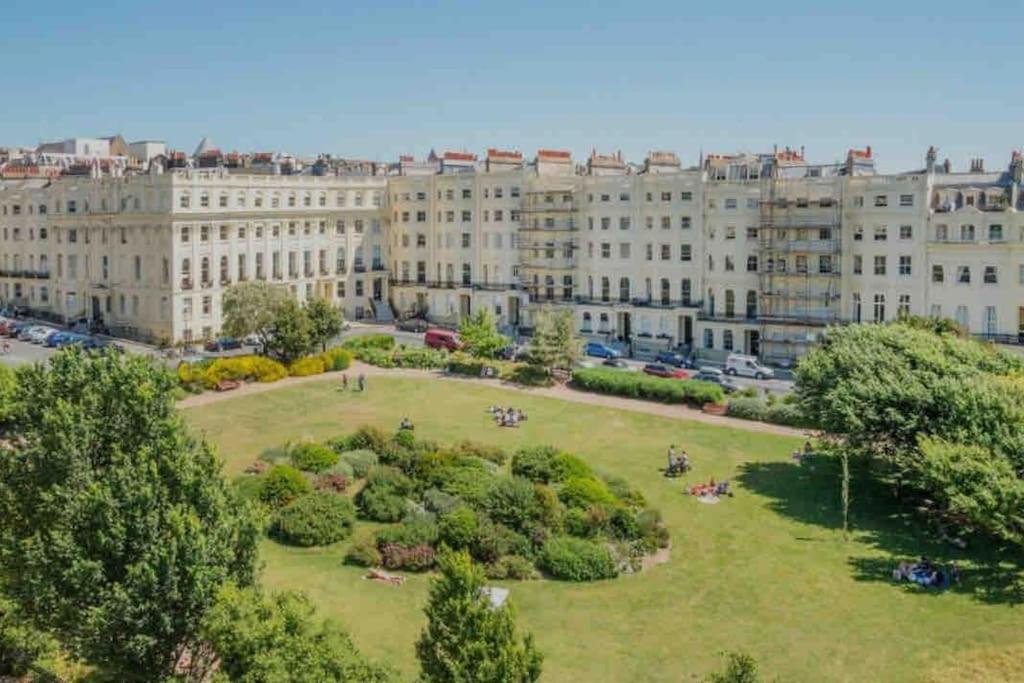 Regency Grade II Listed Townhouse By Centre And Beach Hove Buitenkant foto